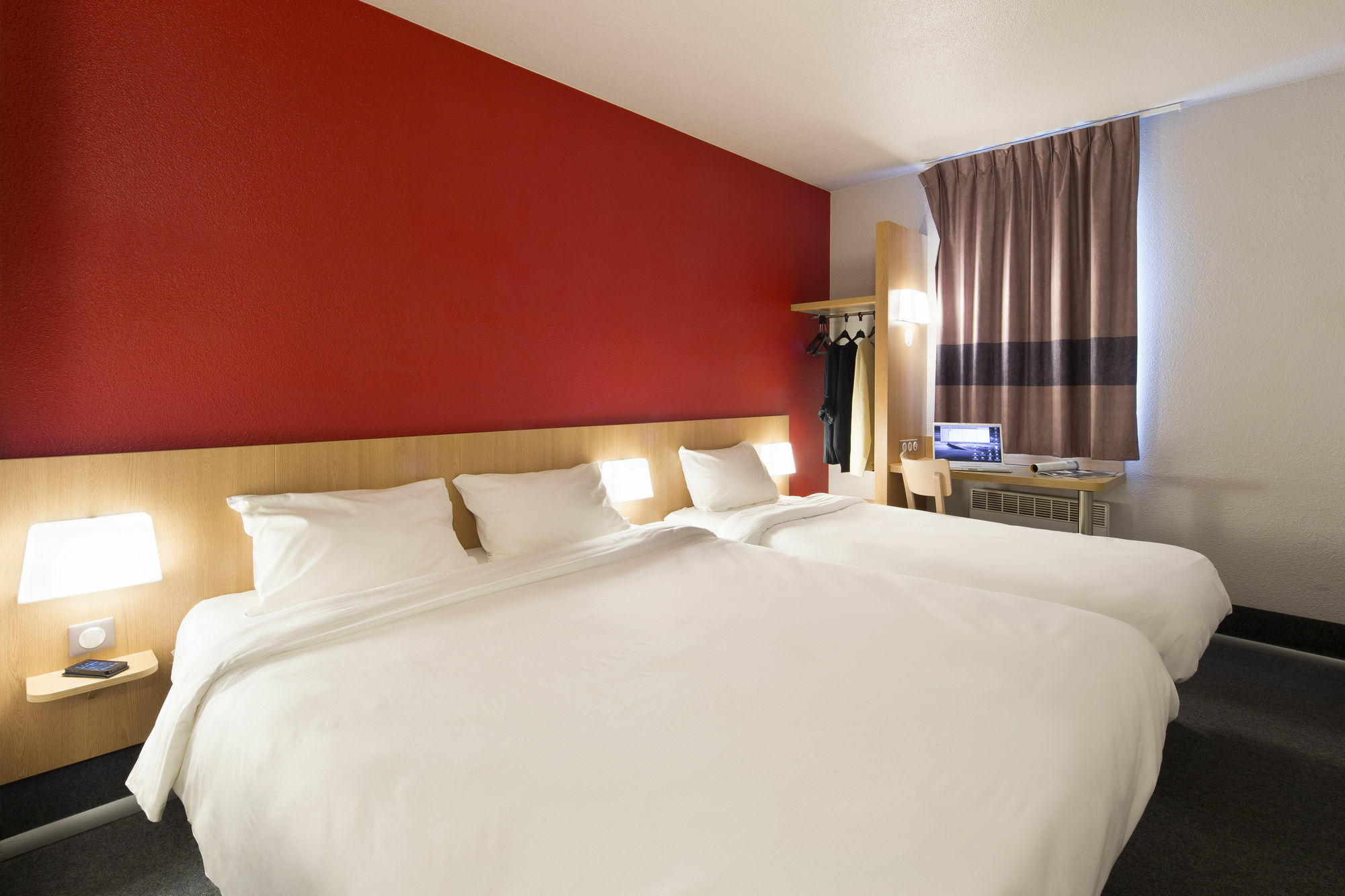 B&B Hotel Valence Sud Bagian luar foto